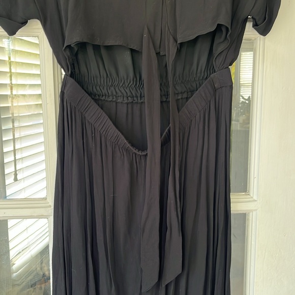 Ann Taylor black midi dress with back cutout size small - Picture 10 of 11